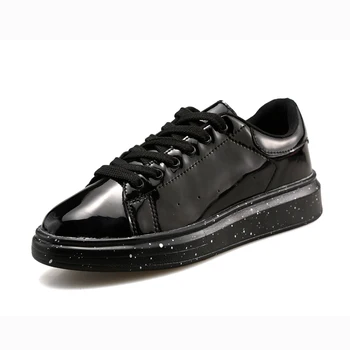 2023 Ежедневни Черни Обувки за Мъже, Висококачествени Тенис Обувки от Изкуствена кожа, Улични Меки Пешеходни Мъжки Модни Маратонки Zapatillas Hombre