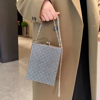 Дамски чанта през рамо с нитове, дамска чанта-кутия, малка вечерна чанта модна дизайнерска чанта на рамото си, дамски чанти-клатчи за вечеря